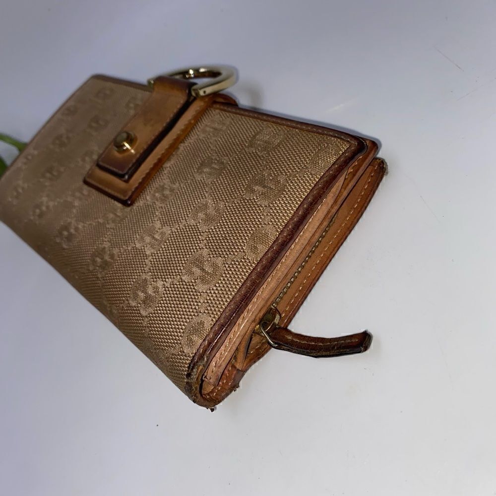 Authentic Gucci GG Logo Ling Clutch Wallet - Picture 5 of 10